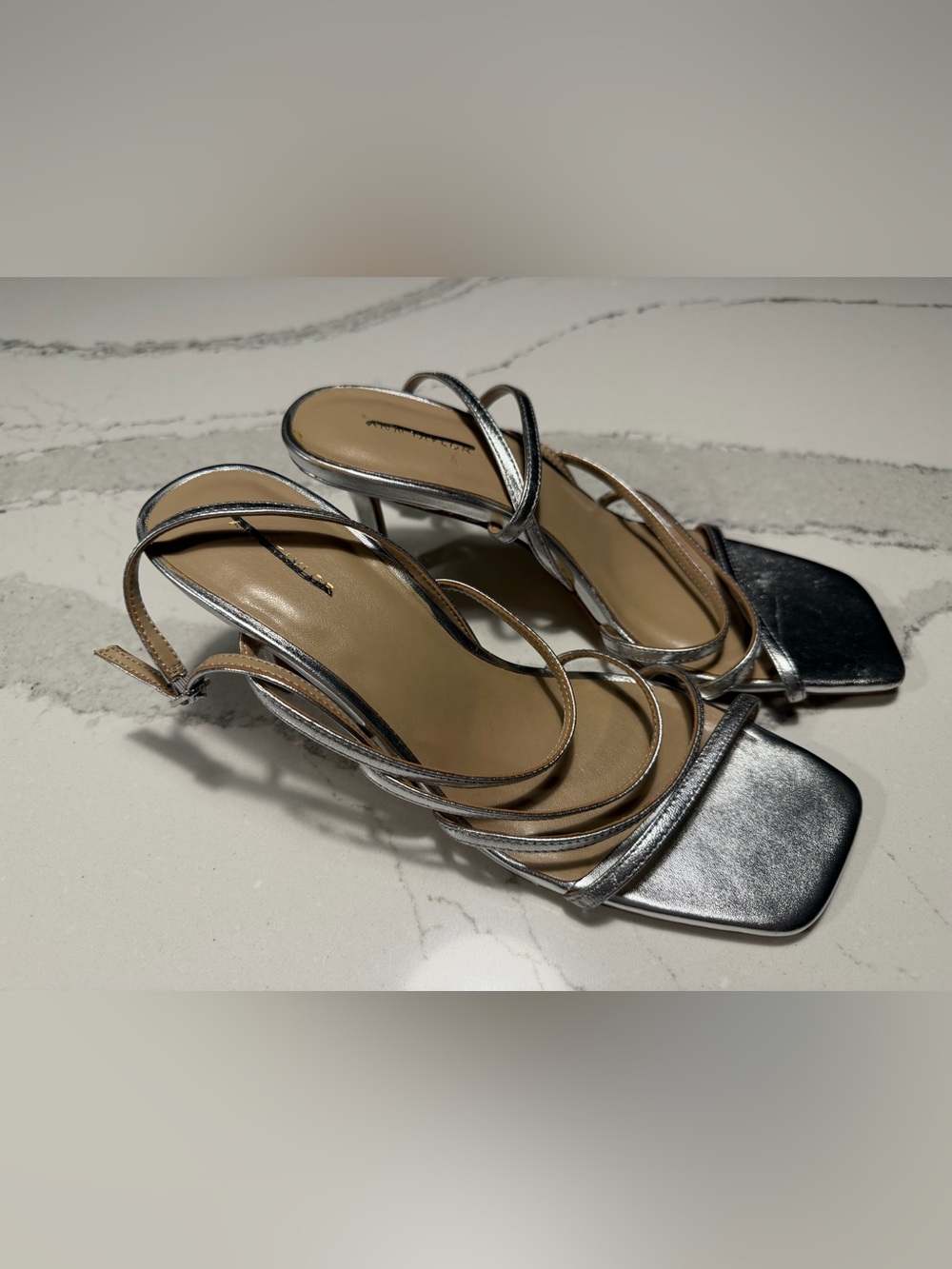NEW Ann Taylor silver multiple straps low heels with buckle Size 7.5M